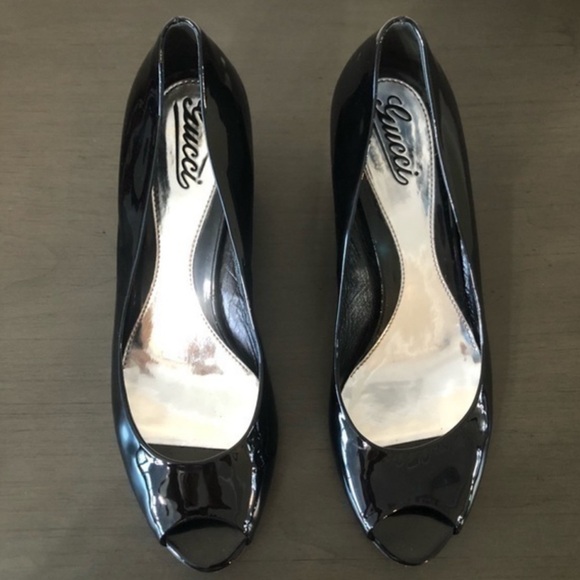 Gucci Black Wedges Patent Leather Peep Toe Heels Size - Picture 1 of 15